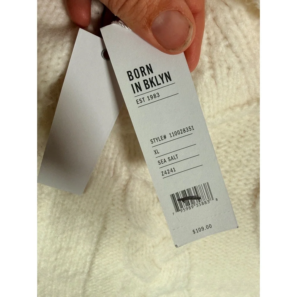 525‎ America Women Sea Salt White Kendall Funnel Neck Cable Tank